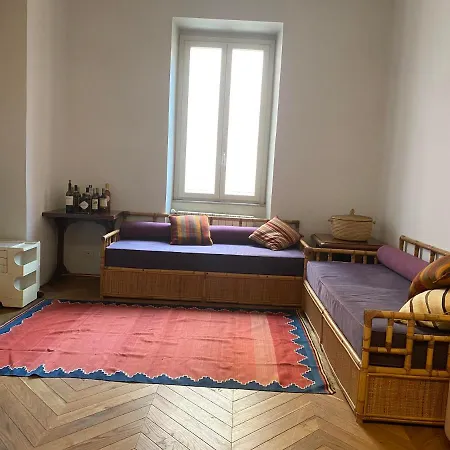 Casa - Piazza Vittorio * Rom