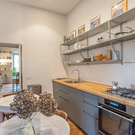 Casa - Piazza Vittorio Apartment
